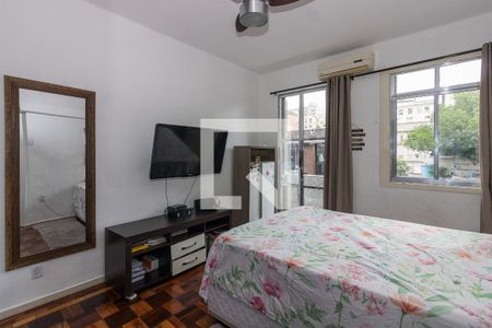 Quarto de apartamento à venda com 2 quartos, 77m² em Centro Histórico, Porto Alegre