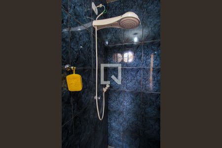 Casa à venda com 180m², 2 quartos e 2 vagas Casa à venda com 180m², 2 quartos e 2 vagasBanheiro do Quarto 1