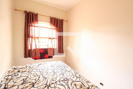 Casa à venda com 180m², 2 quartos e 2 vagas Casa à venda com 180m², 2 quartos e 2 vagasQuarto 2