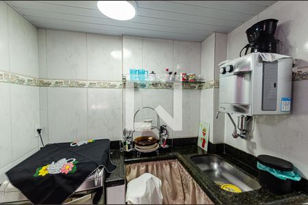 Cozinha de kitnet/studio à venda com 1 quarto, 20m² em Centro, Niterói