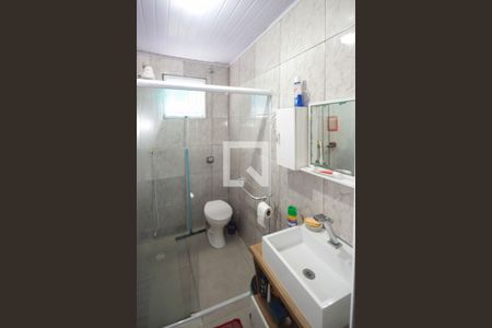 Banheiro de casa à venda com 2 quartos, 150m² em Vila Olinda, São Paulo
