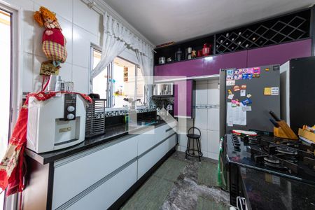 Casa à venda com 200m², 3 quartos e 2 vagas Casa à venda com 200m², 3 quartos e 2 vagasCozinha