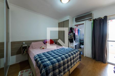 Casa à venda com 200m², 3 quartos e 2 vagas Casa à venda com 200m², 3 quartos e 2 vagasSuíte