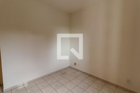 Quarto 1 de apartamento à venda com 2 quartos, 60m² em Parque Taboão, Taboão da Serra