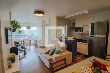 Sala de apartamento à venda com 2 quartos, 66m² em Caxingui, São Paulo