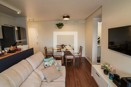 Sala de apartamento à venda com 2 quartos, 66m² em Caxingui, São Paulo