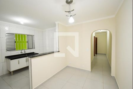 Sala de casa para alugar com 1 quarto, 50m² em Vila Nova Galvão, São Paulo