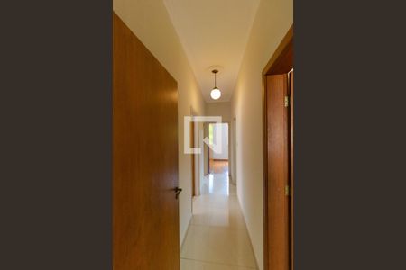 Corredor de casa para alugar com 3 quartos, 225m² em Jardim Proença, Campinas