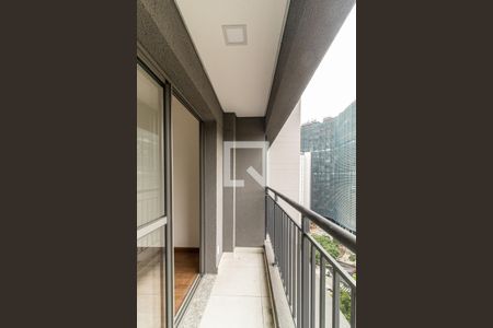 Varanda de kitnet/studio para alugar com 1 quarto, 26m² em República, São Paulo