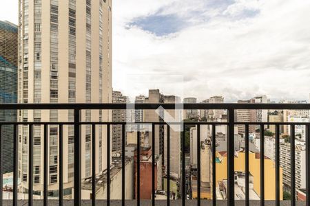 Varanda de kitnet/studio para alugar com 1 quarto, 26m² em República, São Paulo