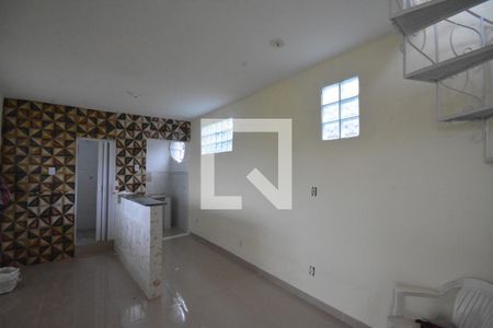 Sala de apartamento à venda com 1 quarto, 60m² em Irajá, Rio de Janeiro