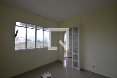 Quarto 1 de apartamento à venda com 1 quarto, 60m² em Irajá, Rio de Janeiro