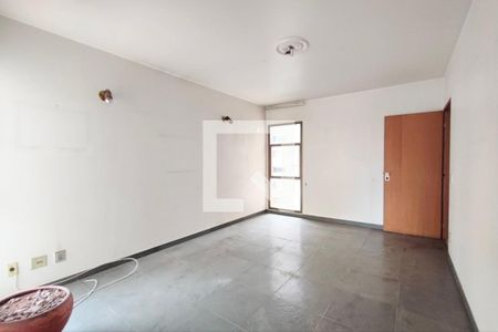 Quarto suíte 1 de apartamento à venda com 4 quartos, 130m² em Centro, Campinas