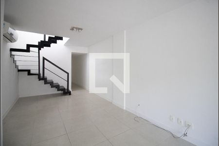 Sala de apartamento para alugar com 5 quartos, 225m² em Botafogo, Rio de Janeiro