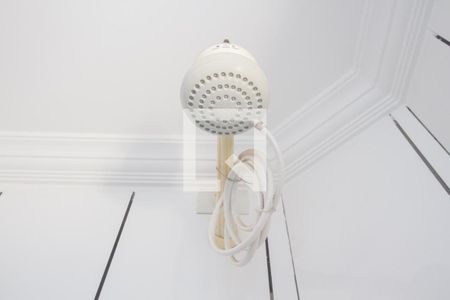 Casa à venda com 540m², 7 quartos e 3 vagas Casa à venda com 540m², 7 quartos e 3 vagasChuveiro