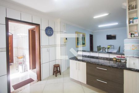 Casa à venda com 540m², 7 quartos e 3 vagas Casa à venda com 540m², 7 quartos e 3 vagasCozinha