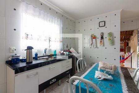 Cozinha  de casa à venda com 3 quartos, 250m² em Veloso, Osasco