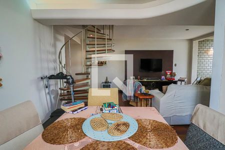 Sala de apartamento à venda com 2 quartos, 178m² em Santa Tereza, Belo Horizonte