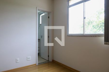 Suíte de apartamento à venda com 2 quartos, 57m² em João Pinheiro, Belo Horizonte