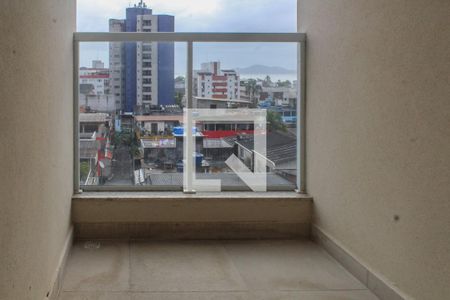 Sacada de apartamento para alugar com 2 quartos, 52m² em Parque Enseada, Guarujá