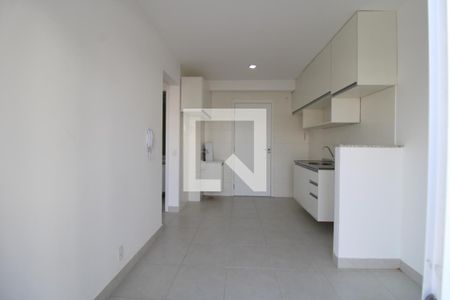 Sala/Cozinha  de apartamento à venda com 2 quartos, 35m² em Barra Funda, São Paulo