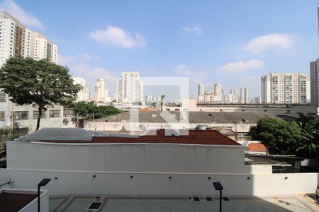Vista da sacada da sala  de apartamento à venda com 2 quartos, 35m² em Barra Funda, São Paulo