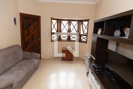 Sala de estar de casa à venda com 3 quartos, 134m² em Jardim Bom Clima, Guarulhos