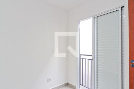 Quarto 2 de apartamento para alugar com 2 quartos, 35m² em Jardim Líbano, São Paulo