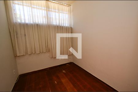 Quarto1 de apartamento para alugar com 3 quartos, 110m² em Santa Efigênia, Belo Horizonte