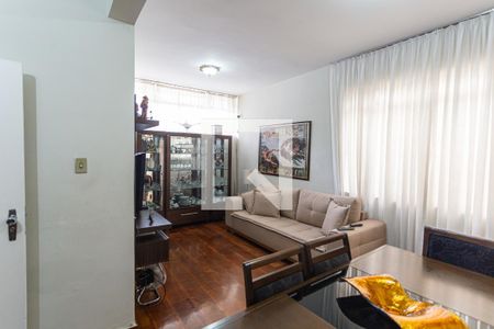 Sala de apartamento à venda com 3 quartos, 110m² em Santa Efigênia, Belo Horizonte
