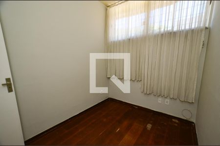 Quarto1 de apartamento para alugar com 3 quartos, 110m² em Santa Efigênia, Belo Horizonte