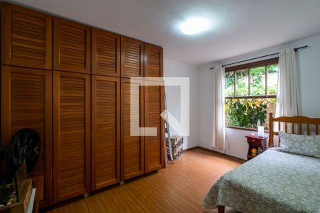 Quarto 2 de casa à venda com 4 quartos, 330m² em Parque Urbano, Porto Alegre