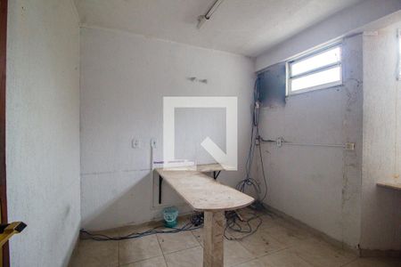 Cozinha de kitnet/studio para alugar com 1 quarto, 80m² em Santa Tereza, Porto Alegre