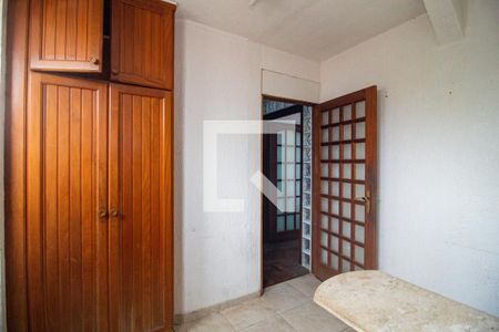 Quarto de kitnet/studio para alugar com 1 quarto, 80m² em Santa Tereza, Porto Alegre