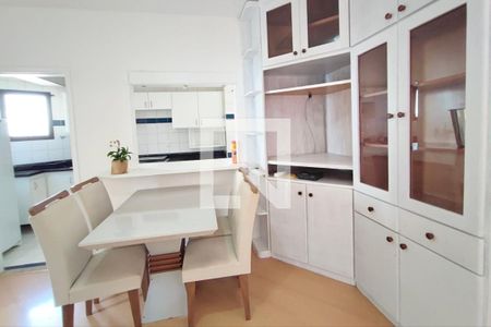 Sala de Estar / Sala de Jantar de apartamento à venda com 1 quarto, 50m² em Cambuí, Campinas