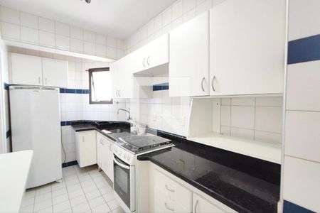 Cozinha e Área de Serviço de apartamento à venda com 1 quarto, 50m² em Cambuí, Campinas