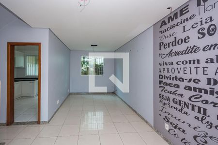 Sala de casa à venda com 3 quartos, 82m² em Glória, Belo Horizonte