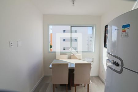 Sala  / Cozinha  de apartamento para alugar com 1 quarto, 25m² em Vila Butantã, São Paulo