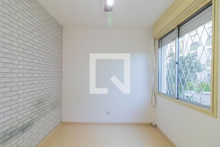 Quarto 1 de apartamento à venda com 3 quartos, 59m² em Vila Nova, Porto Alegre
