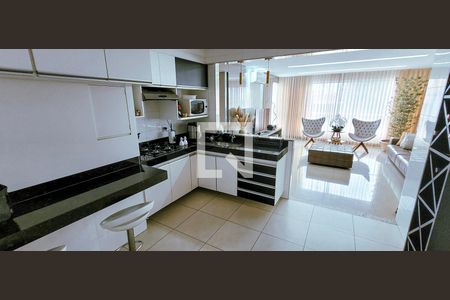 Cozinha Americana  de apartamento à venda com 3 quartos, 285m² em Riacho das Pedras, Contagem