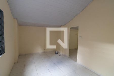 Quarto de casa para alugar com 1 quarto, 100m² em Rio Pequeno, São Paulo