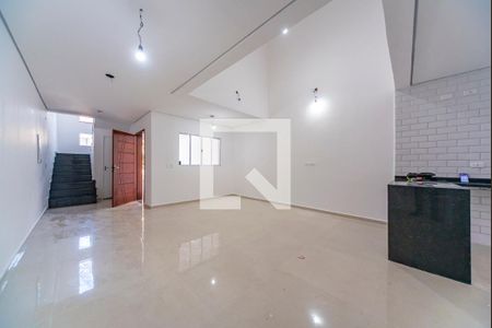 Sala de casa de condomínio à venda com 4 quartos, 200m² em Parque São Vicente, Santo André