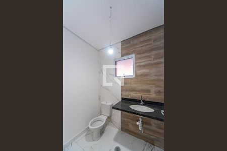 Lavabo de casa de condomínio à venda com 4 quartos, 200m² em Parque São Vicente, Santo André