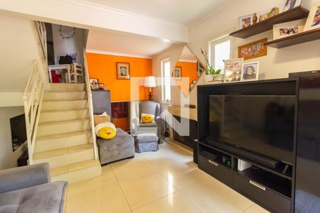 Sala de casa à venda com 3 quartos, 227m² em Jardim Monte Alegre, São Paulo