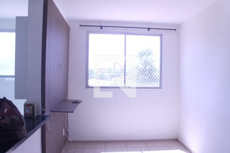 Sala de apartamento para alugar com 2 quartos, 60m² em Jardim Nova Europa, Campinas