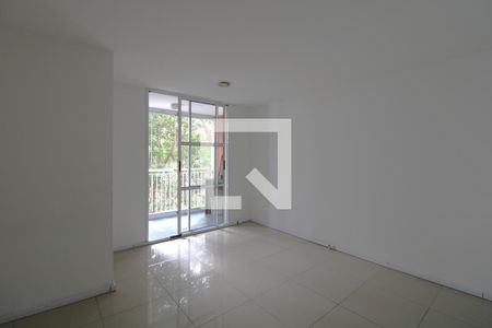 Sala de apartamento para alugar com 3 quartos, 70m² em Cidade Ademar, São Paulo