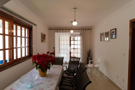 Salas de casa à venda com 3 quartos, 180m² em Nova Campinas, Campinas