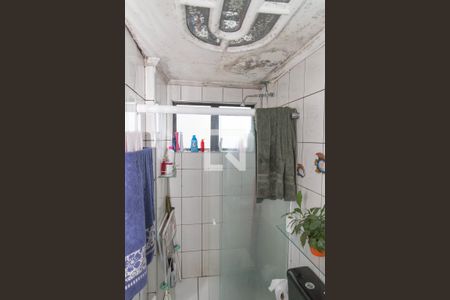Apartamento à venda com 74m², 2 quartos e 1 vaga Apartamento à venda com 74m², 2 quartos e 1 vagaBanheiro