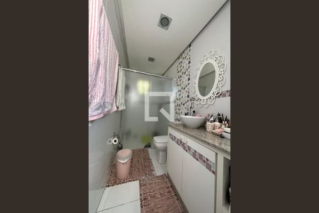 Banheiro da Suíte de casa à venda com 3 quartos, 140m² em Duque de Caxias, São Leopoldo
