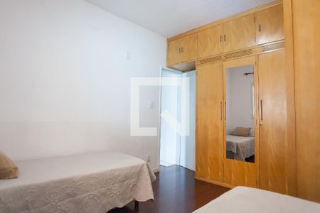 quarto 1 de casa à venda com 3 quartos, 273m² em Vila Sao Jose, Nova Lima